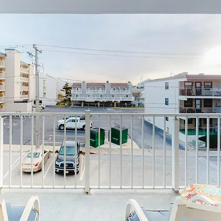 Surfwood Apartment